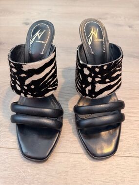 J Vincent zebra print sandals. Size 8